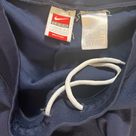 Nike FitDry Women  athletic pants Sz large navy blue white drawstring pockets - Picture 3 of 5